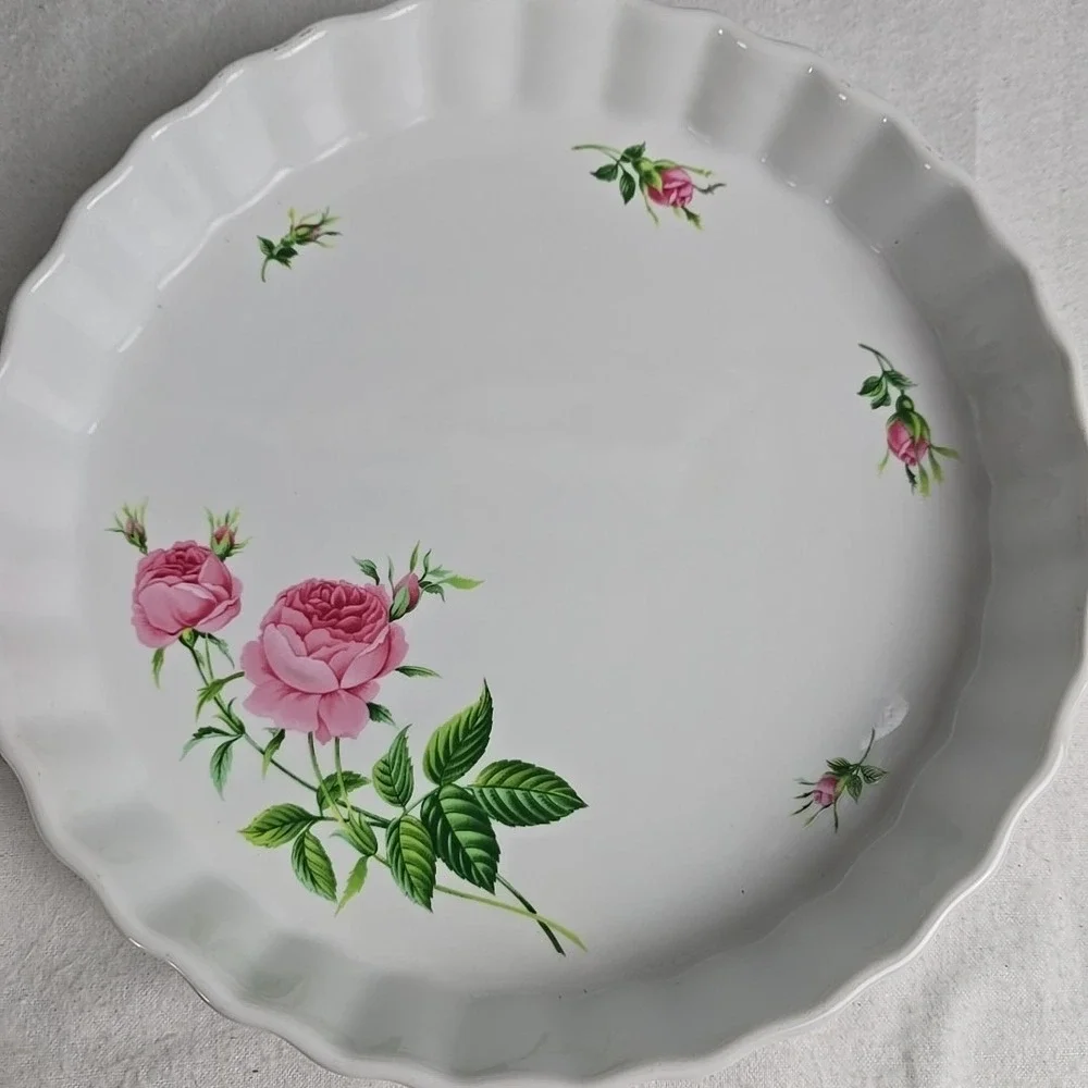 Christineholm Porcelain Floral Pattern Quiche Tart Pie‎ Plate 9.5